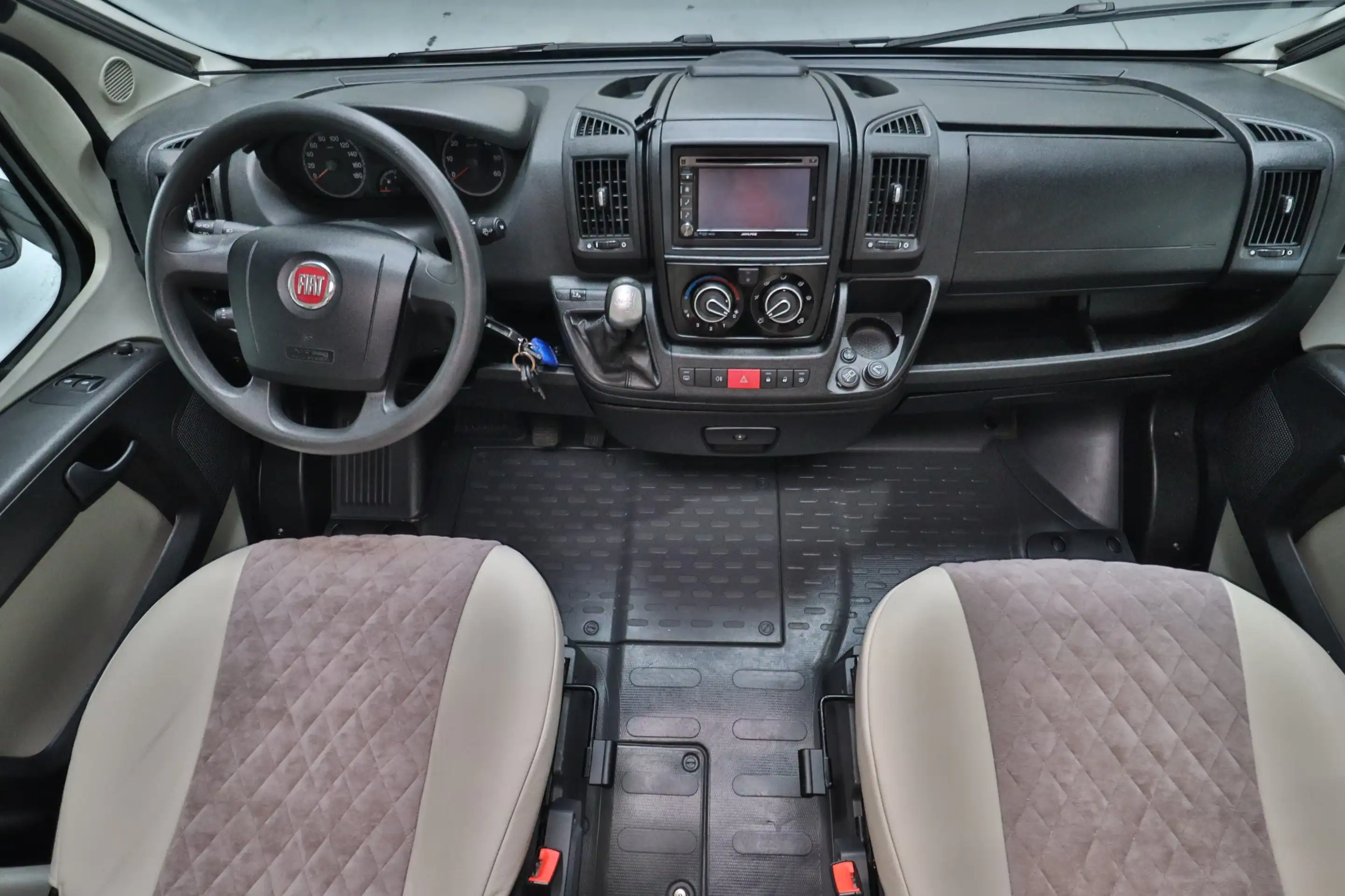 KNAUS Sun TI 700 MEG - Ansicht 7